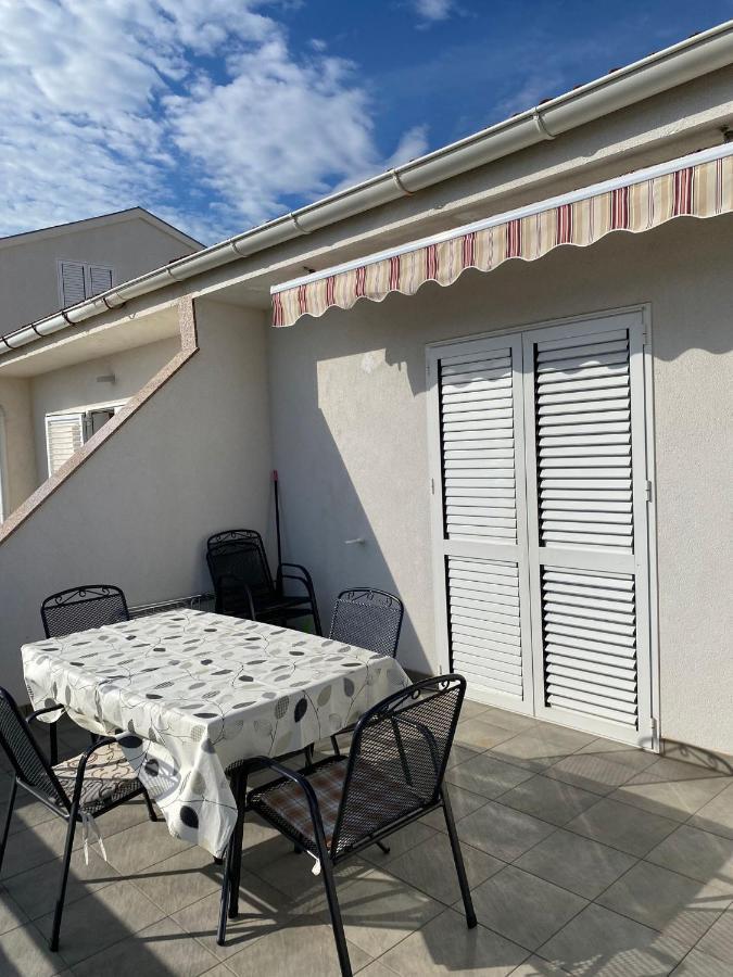 Apartmani Pozega Pag Town Zewnętrze zdjęcie