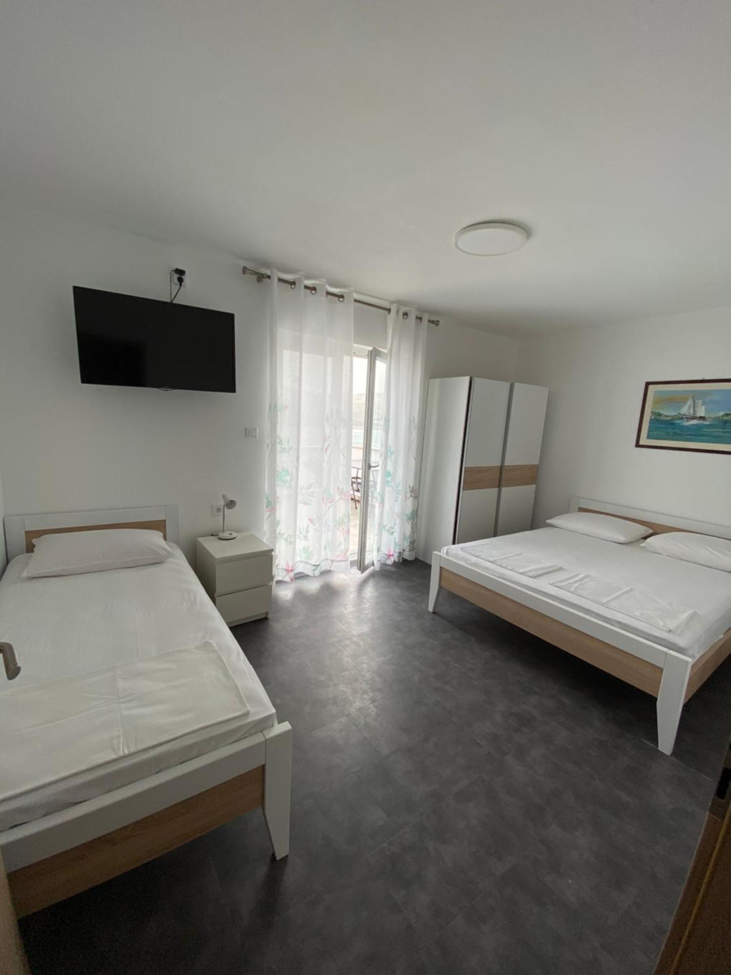 Apartmani Pozega Pag Town Zewnętrze zdjęcie