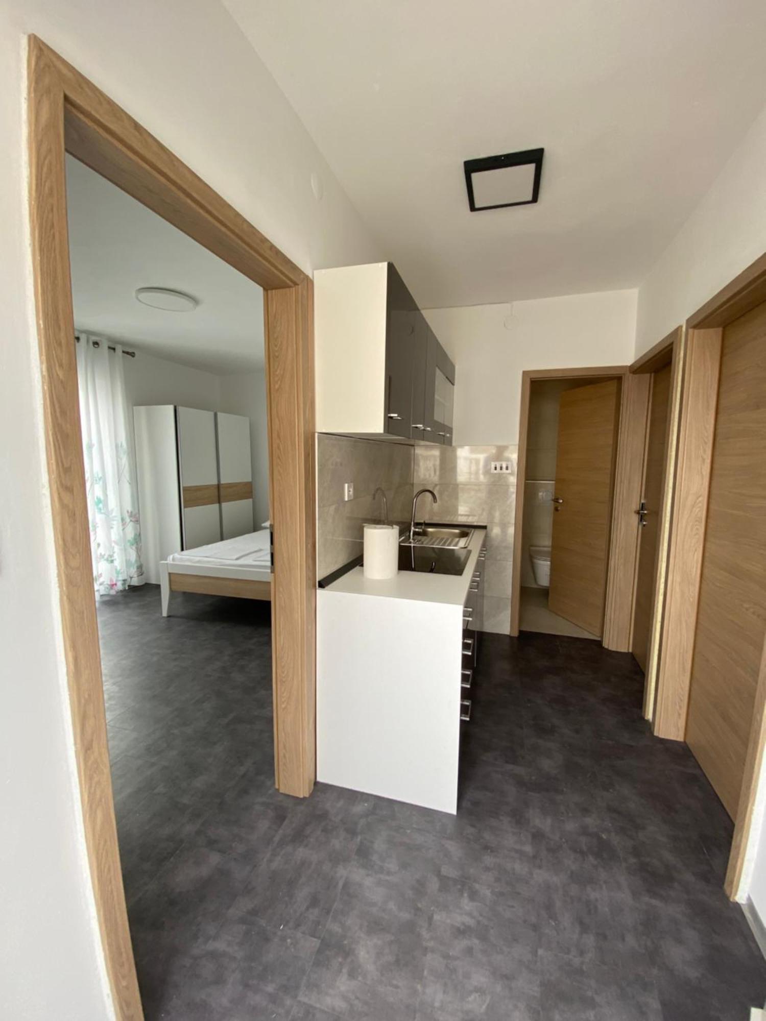 Apartmani Pozega Pag Town Zewnętrze zdjęcie