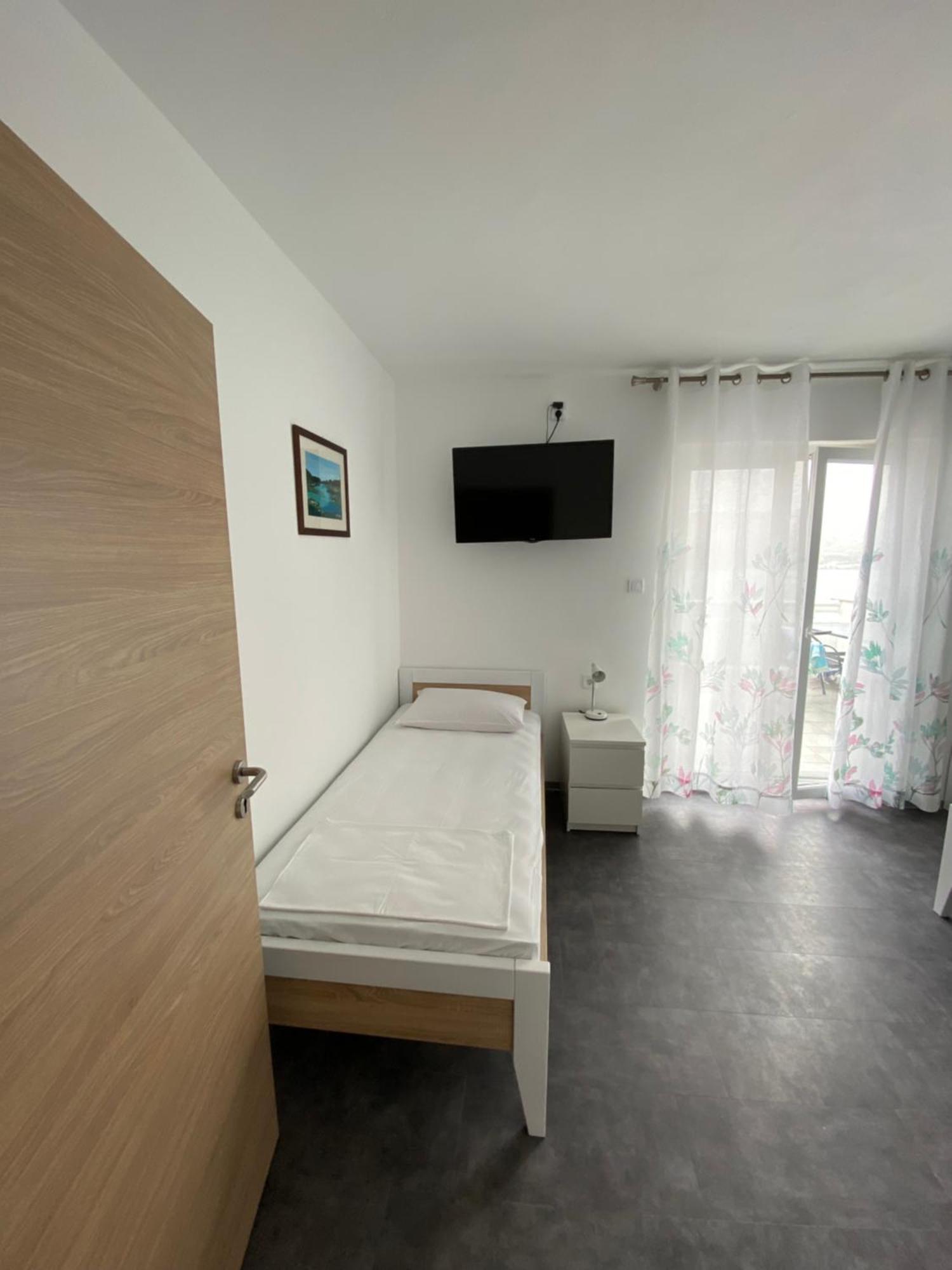 Apartmani Pozega Pag Town Zewnętrze zdjęcie